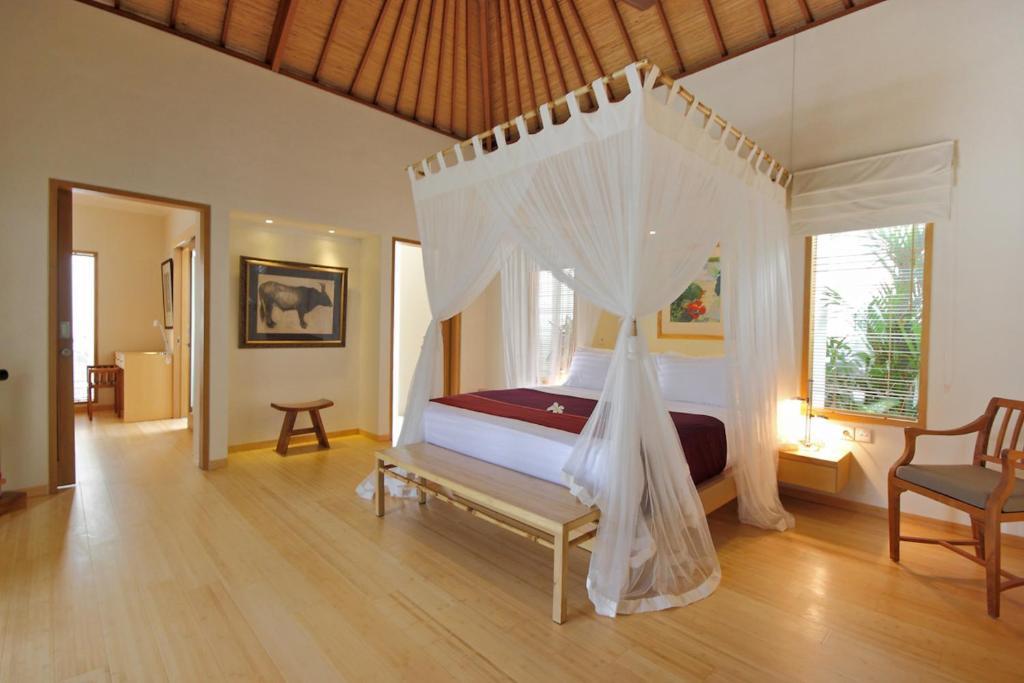 Villa Bali Asri Batubelig Seminyak Oda fotoğraf