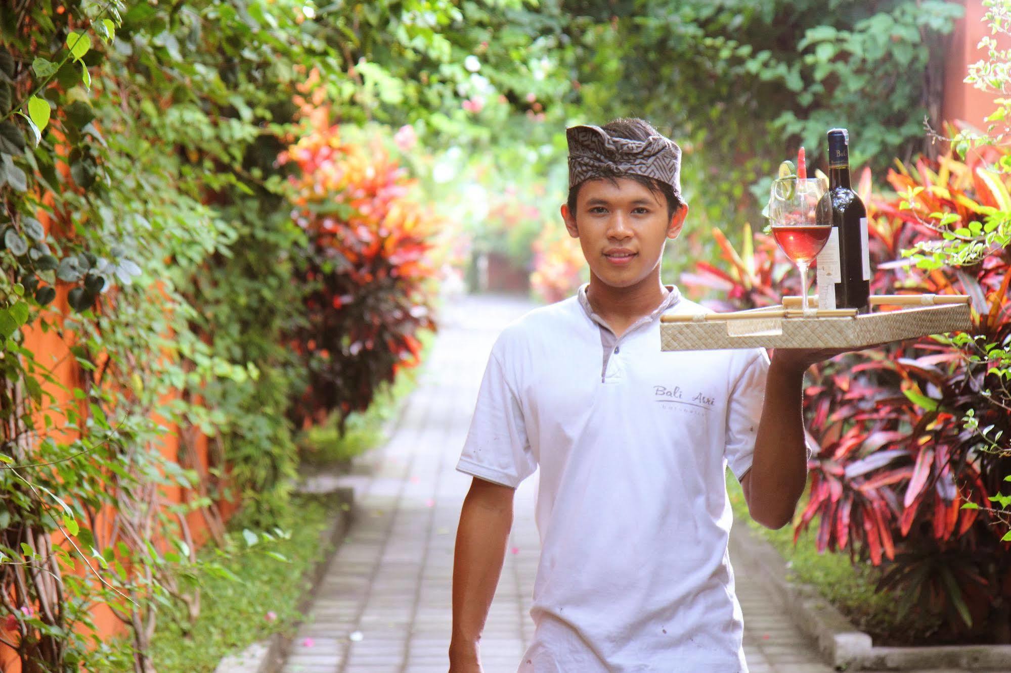 Villa Bali Asri Batubelig Seminyak Dış mekan fotoğraf